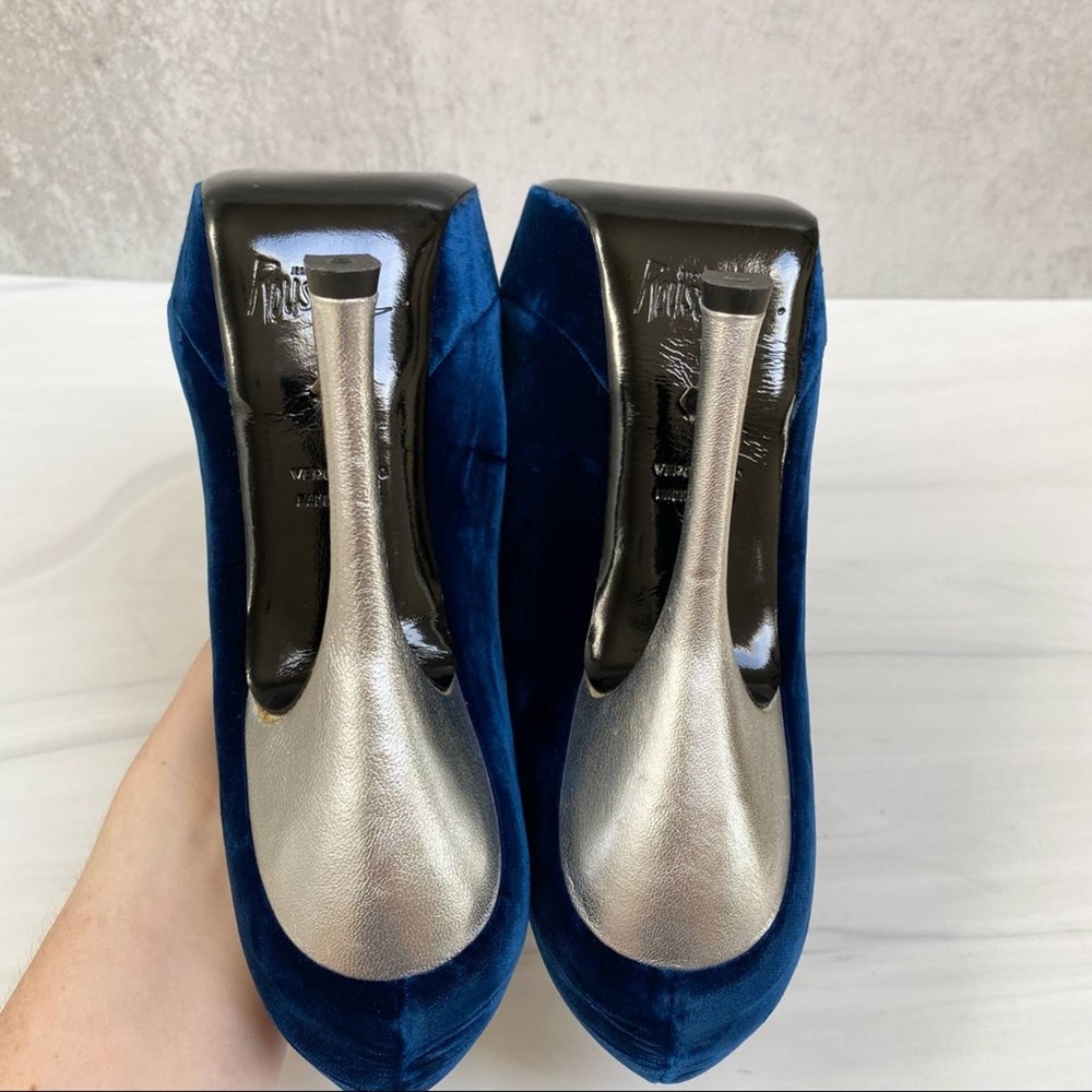 JEROME C ROUSSEAU Blue Velvet Platform Pumps Size 39 - Picture 9 of 12